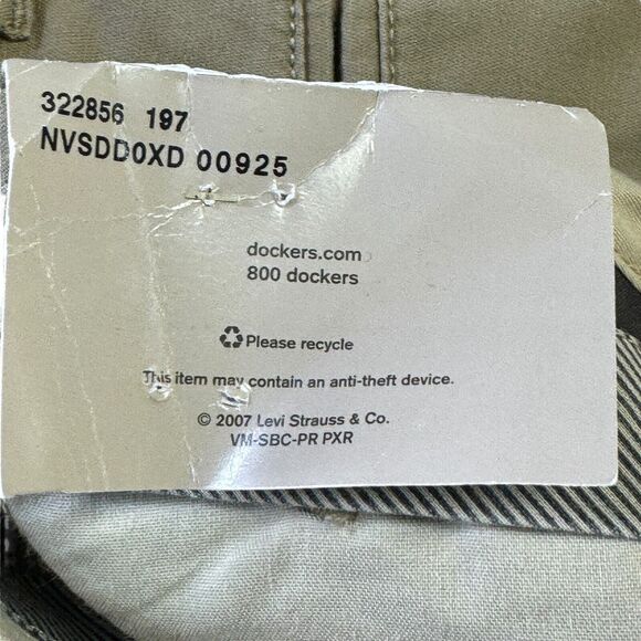 Docker's Premium Straight Fit Men's Khaki Casual Tan Pants Size 38 x 32 NEW - Picture 8 of 12